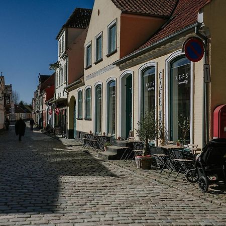 Kefs Guesthouse & Cafe Ærøskøbing Exteriér fotografie